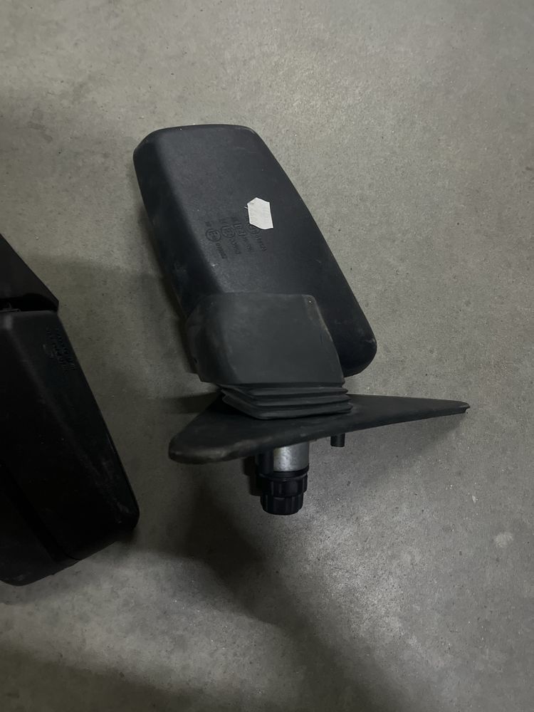 Oglinda noua dacia