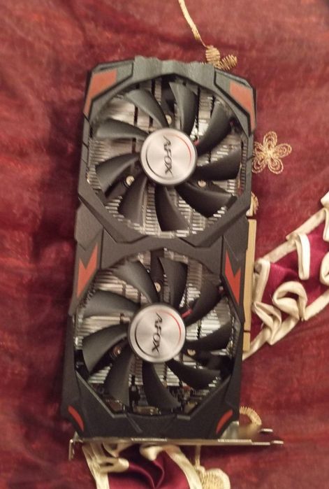 Rx 580 8gb 2048sp/ПИСАТЬ ТОЛЬКО НА ВАЦАП