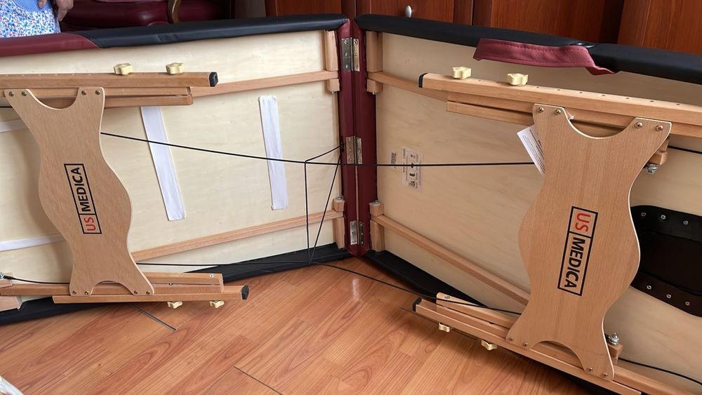 Медицинская кушетка