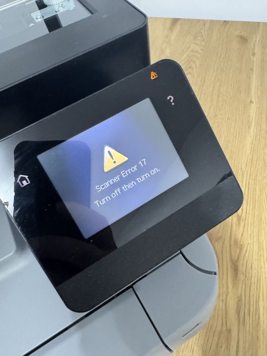Imprimanta multifunctionala defecta HP mfp m476dn