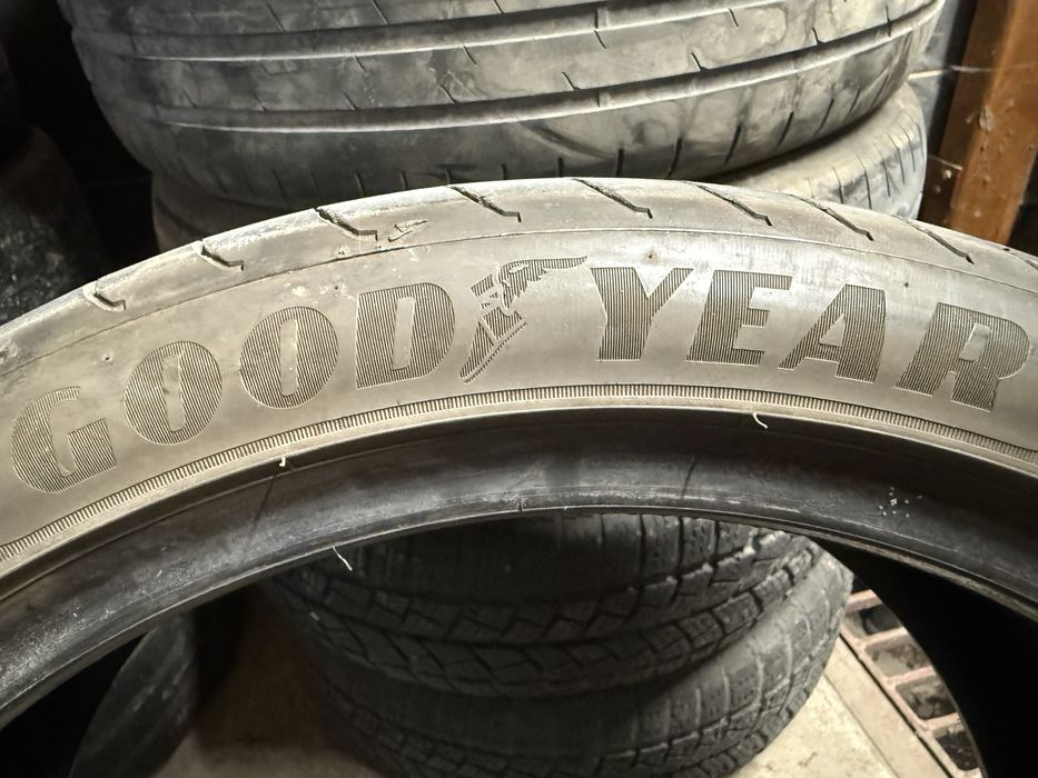 GoodYear 245/40/19