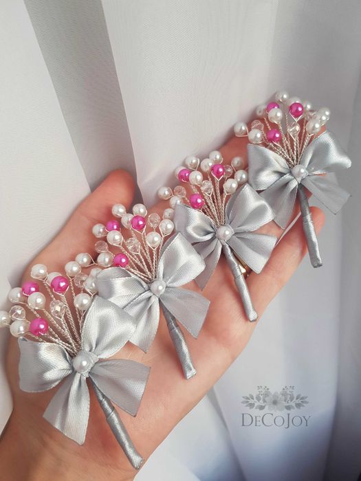 Cocarde si bratari pentru domnisoare de onoare Handmade