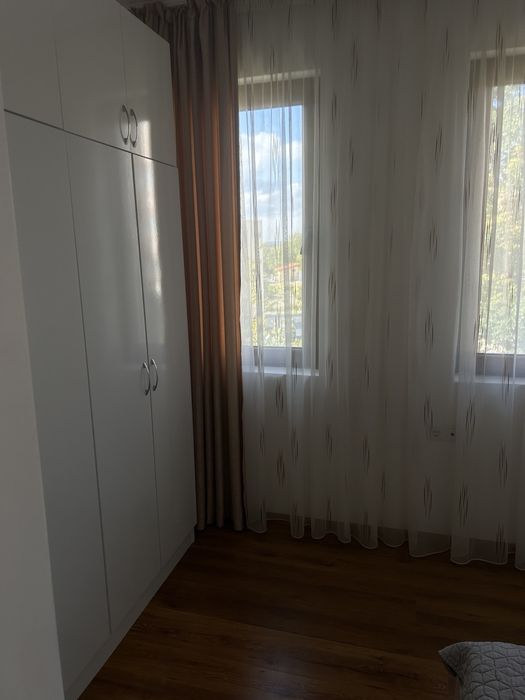 Дава се под наем Тристаен апартамент в Варна, Възраждане 3 - 85 кв.м за 663 € - Снимка #4
