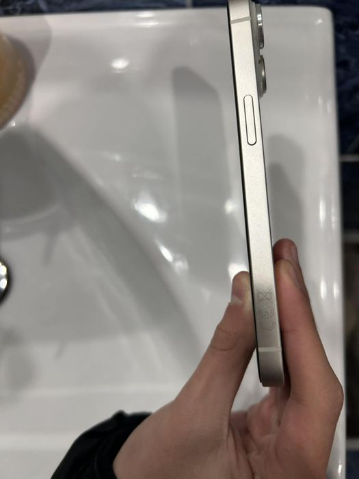 Ай фон 14,перфектен