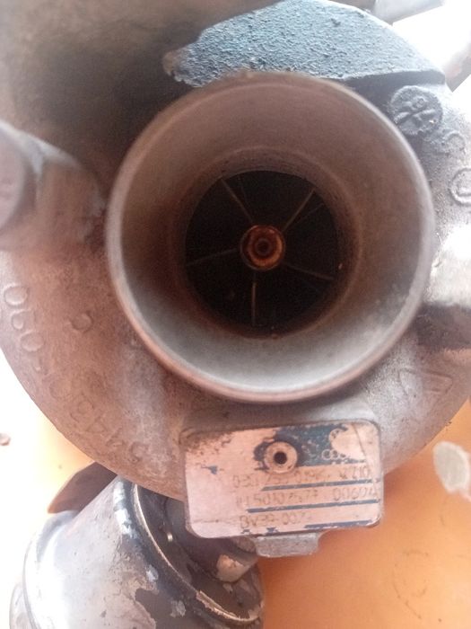 Vând turbocompresor. Număr de comparație:03g253019k, 03G253019kx.