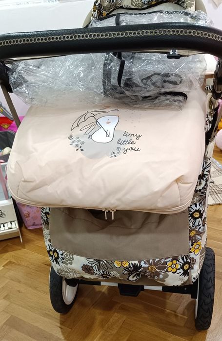 Бебешка количка S-MAX DАISY - RETRUS