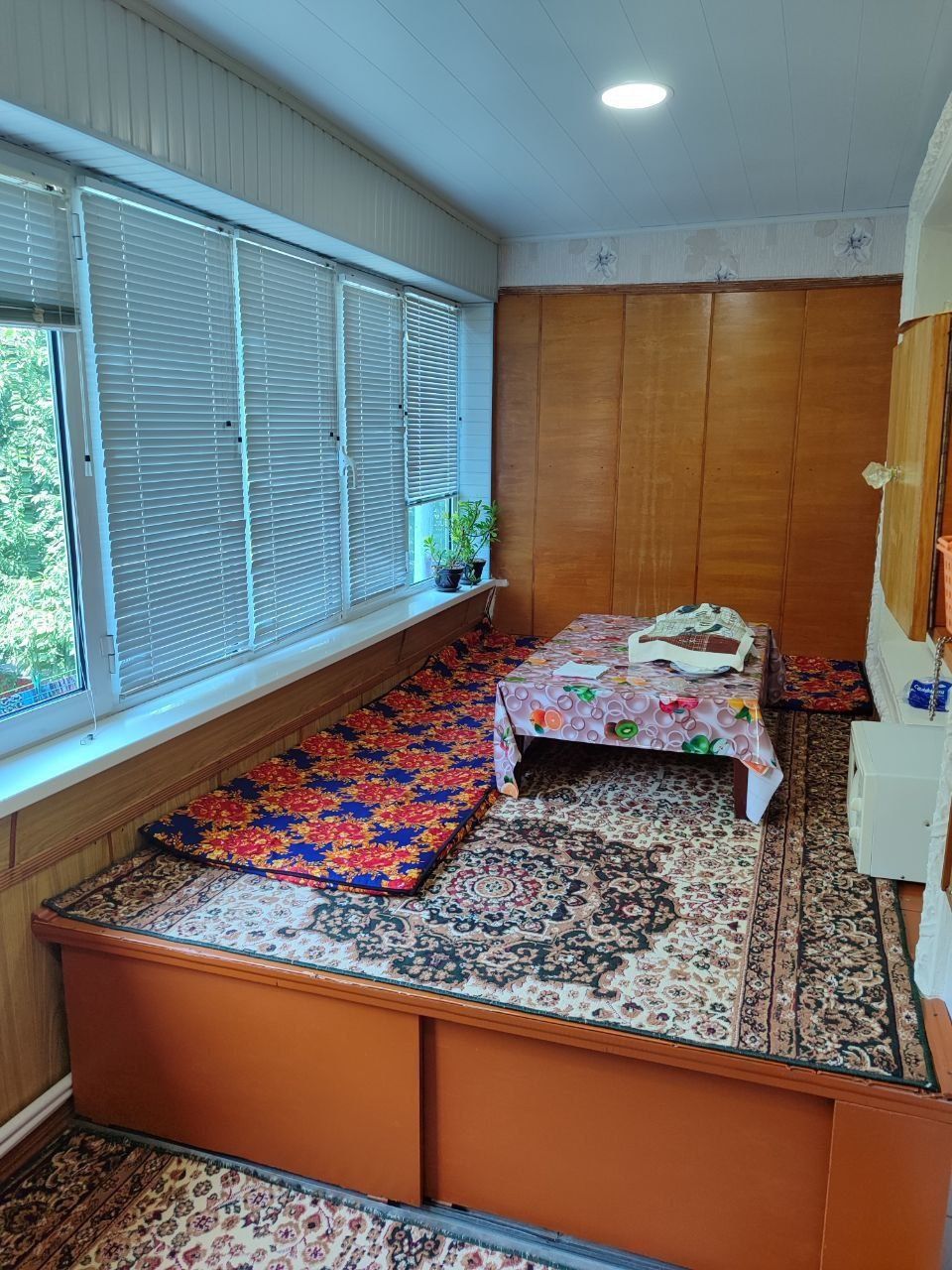 Массив Башлык 1в2/2/5 рядом с корзинкой, остановки, школы, рестораны