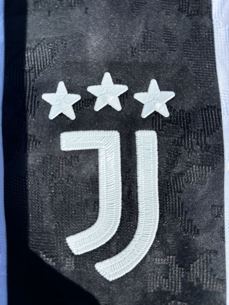 Тениски Juventus подписани от БУФОН
