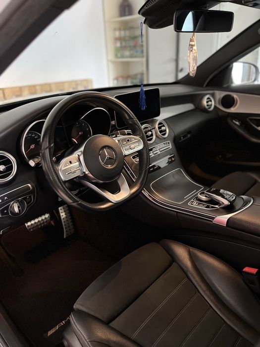 Mercedes-Benz C220 AMG Line