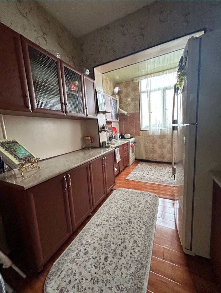 Срочно продаётся квартира на Самарканд Дарвозе 3/3/4 =70м2, евроремонт