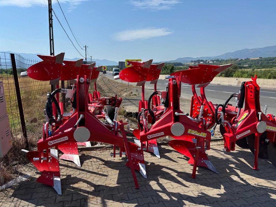 Plug reversibil hidraulic 3+1 brazde sau 2+1 brazde