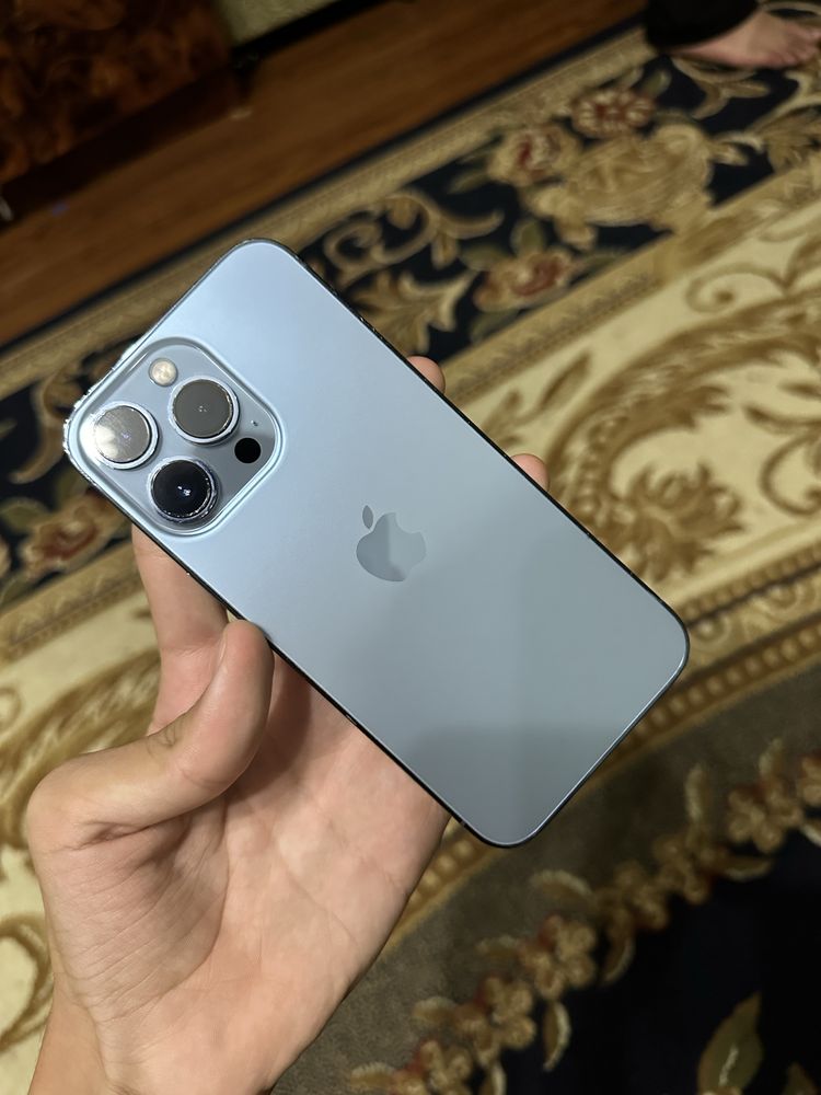 iPhone 13 Pro 256GB — yaxshi holatda, narxi kelishiladi