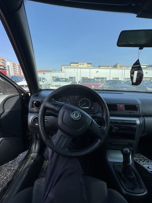 Vand Skoda Octavia 1