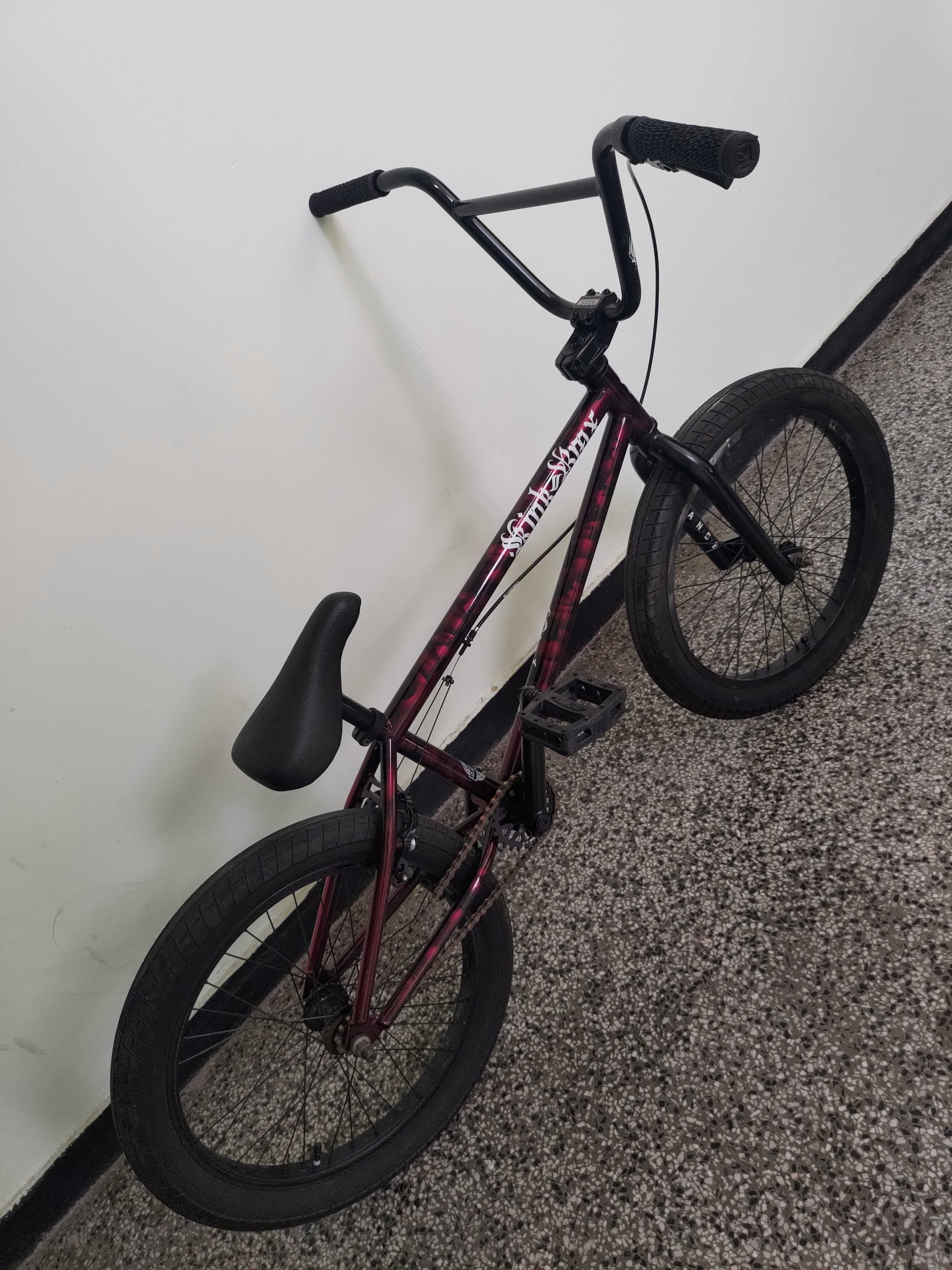 Велосипед Kink BMX Curb Gloss Smoked Red 2020