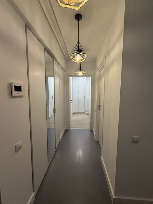 Vand apartament 2 camere complet utiliat, mobilat