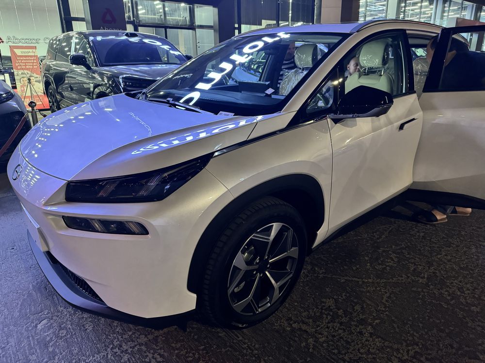 Продам новый автомобиль Gac Aion V+