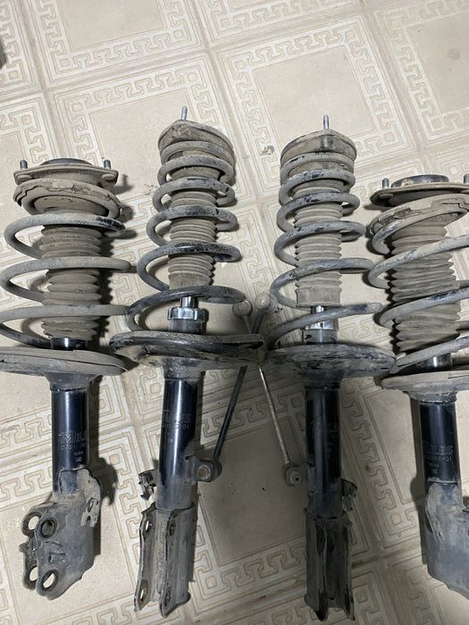 Стойки амортизаторы