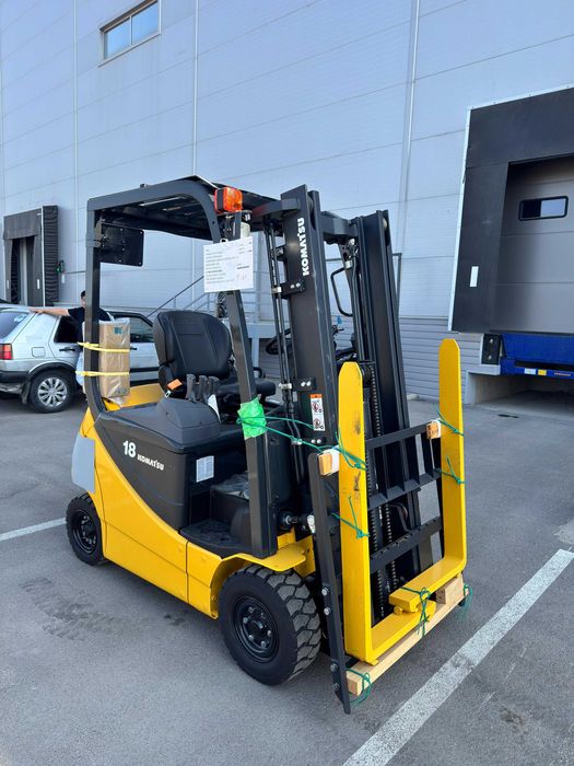 Электропогрузчик Komatsu FB18-12