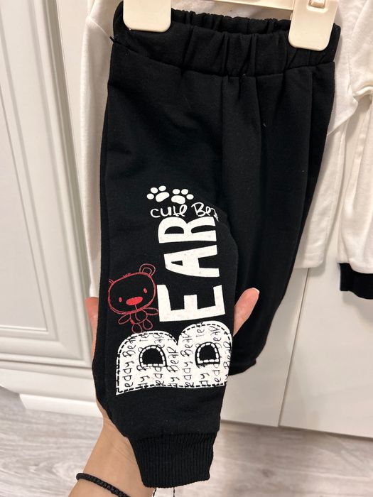 Compleu nou cu etichetă