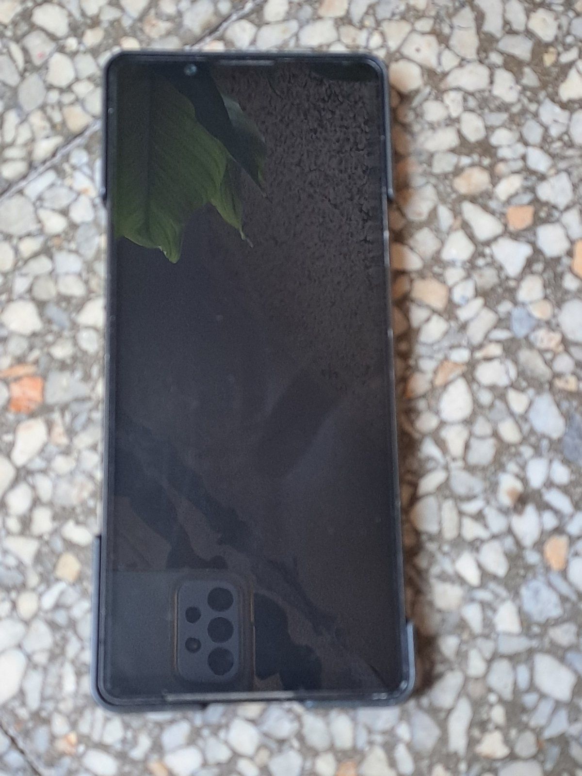 Продавам телефон Sony Xperia 5 mark V