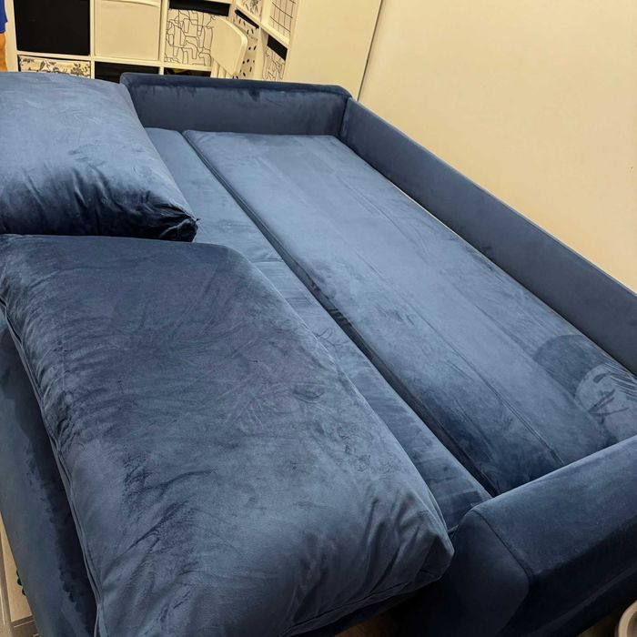 Vând canapea extensibila