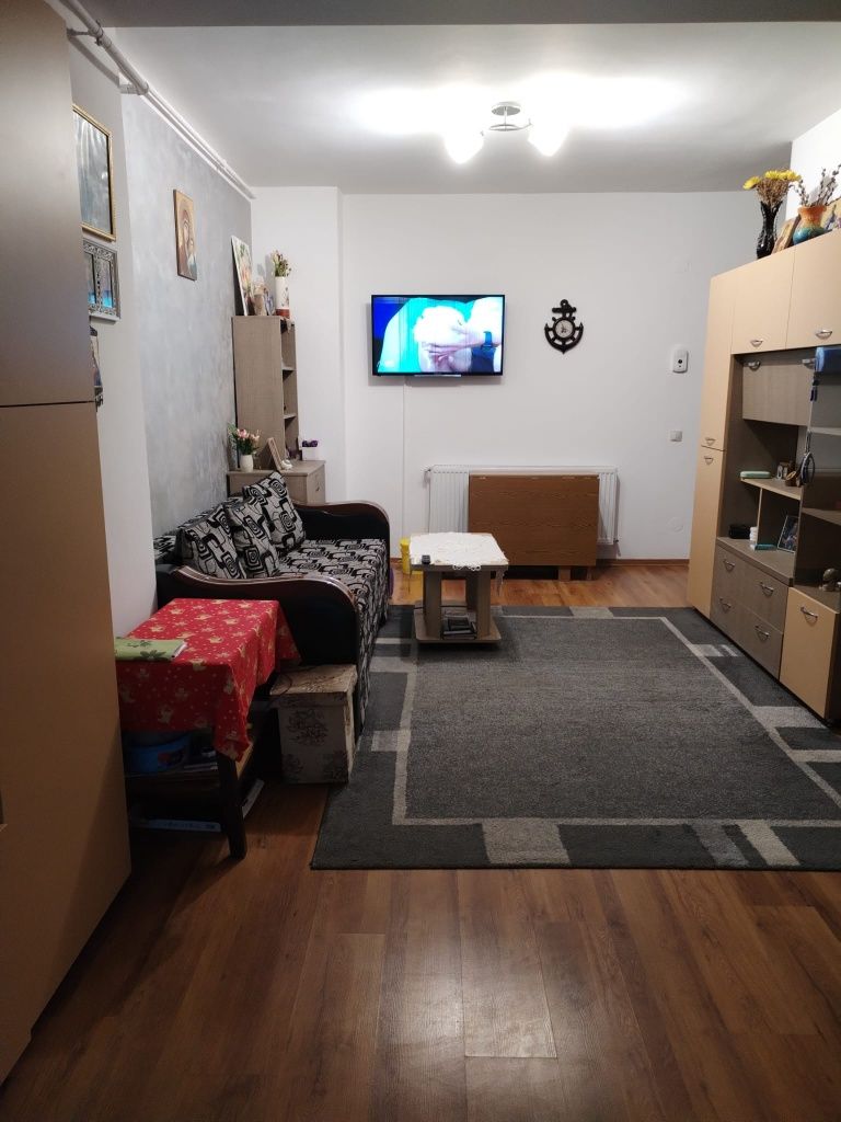 Vând apartament PF