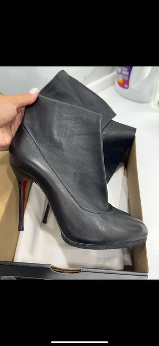 Сапоги Ботфорты louboutin