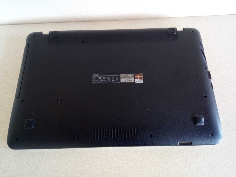 Carcasa Asus X751M F751M X751S R752S F751N F751L F751S X751B X751L