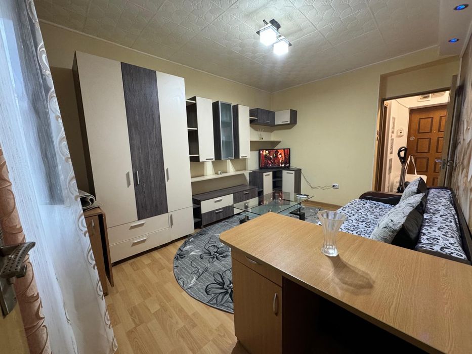 Inchiriez Ap. 1 cam. Gradinari-persoana fizica