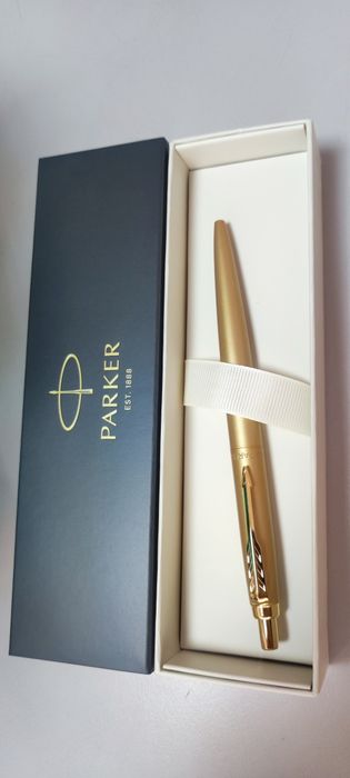 Ручка шариковая Parker Jotter Gold