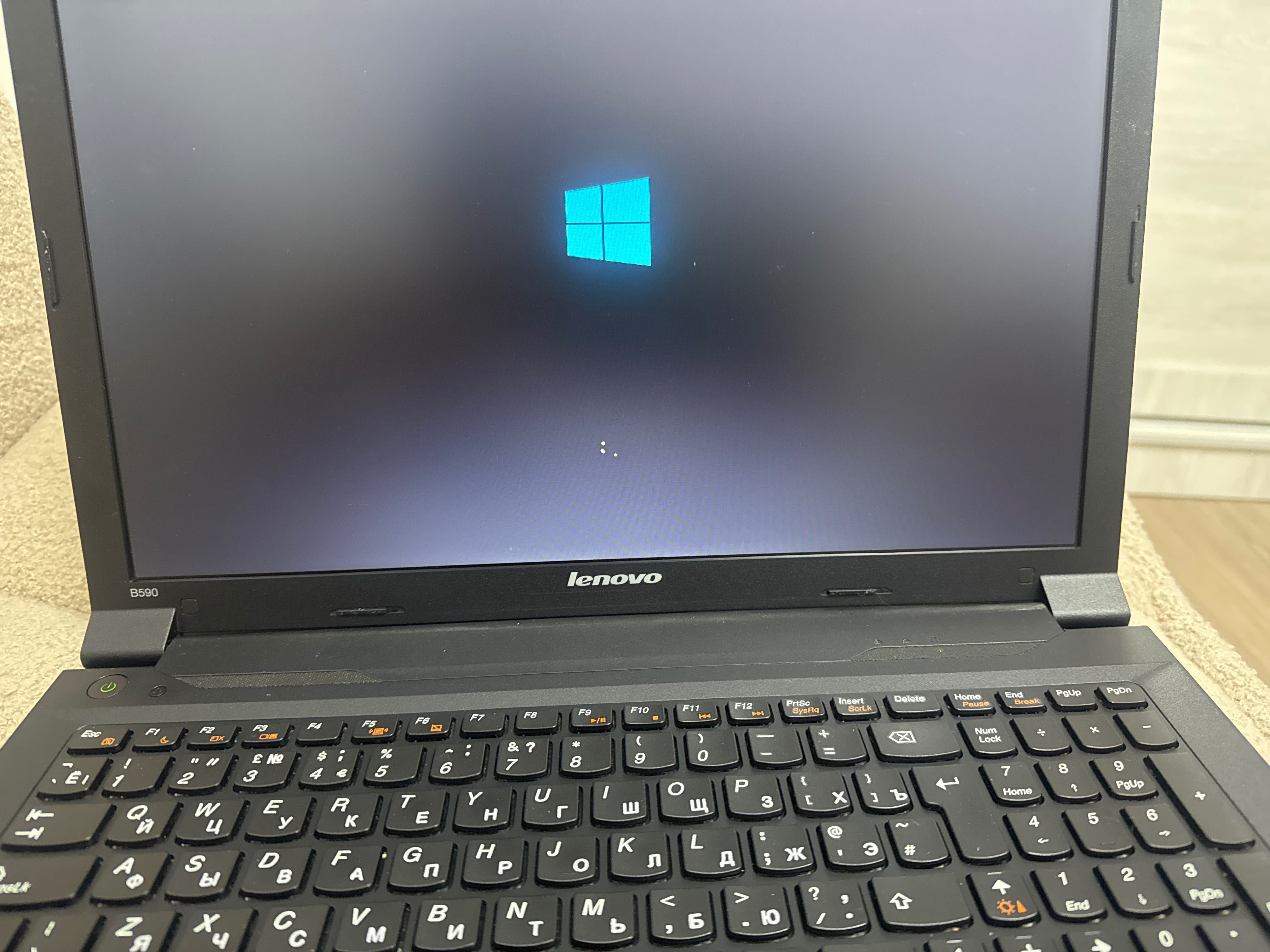 Ноутбук Lenovo B590