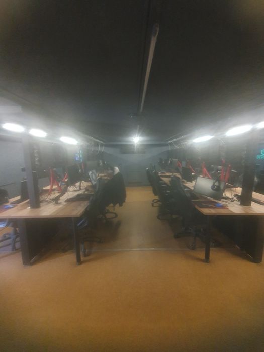 Срочно Здание + компьютерный клуб