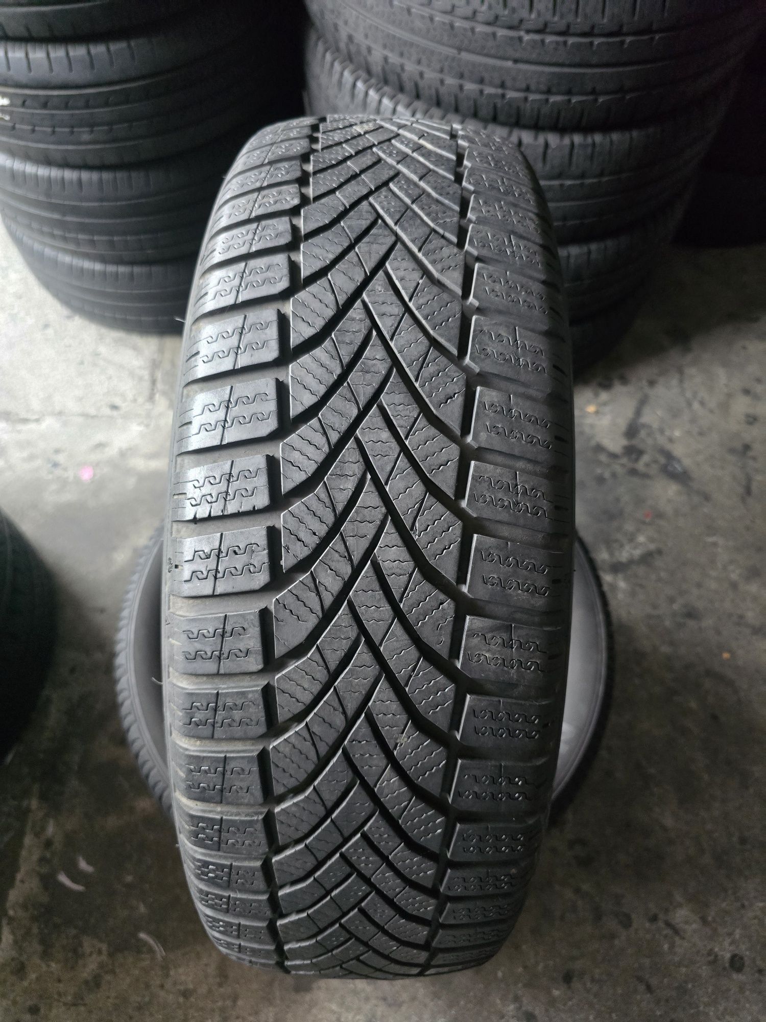 Falken 215/65 R16 98H MS iarnă