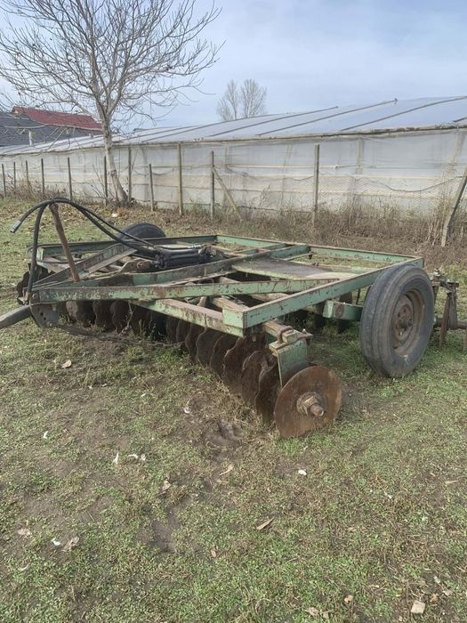 Vând disc gd3,2 + plug