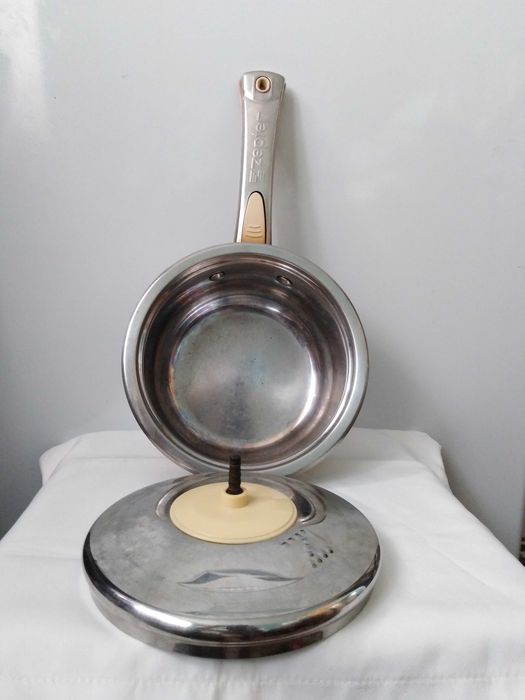 ОТДАМ ДАРОМ сотейник, ZEPTER, Германия антипригарная сталь, 1 л. бу