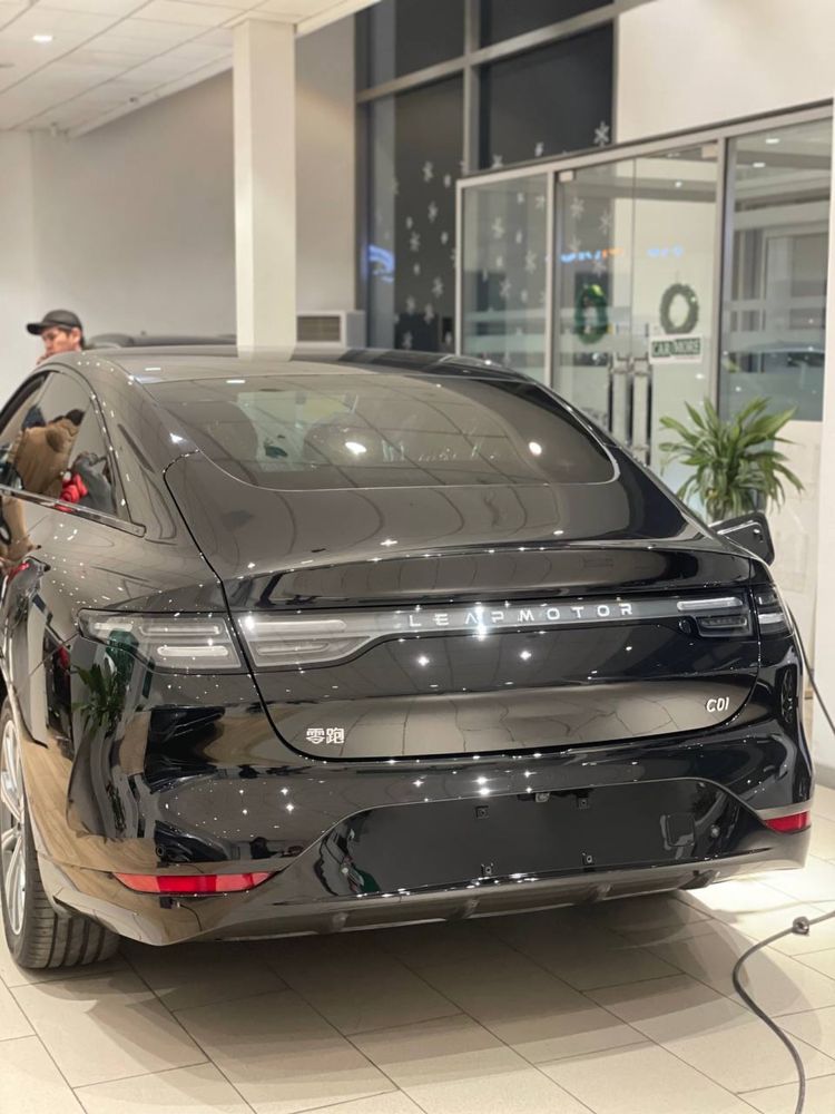 Leapmotor C01 EV Restailing 2025 Smart dop Rus tilida