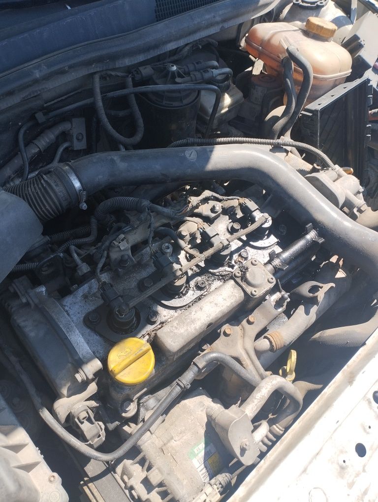 Motor 1.7 dth 74kw 101cp Opel Astra H inj bosch