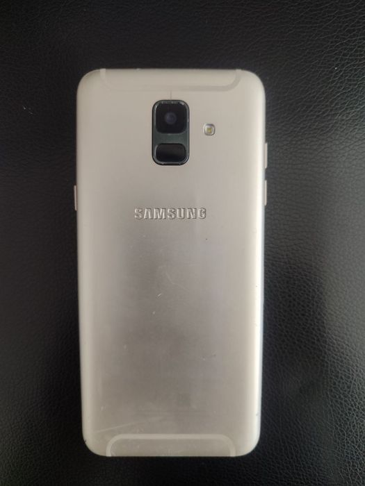 Samsung A6 sotiladi