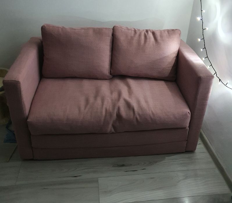 Canapea mobexpert  utilizata