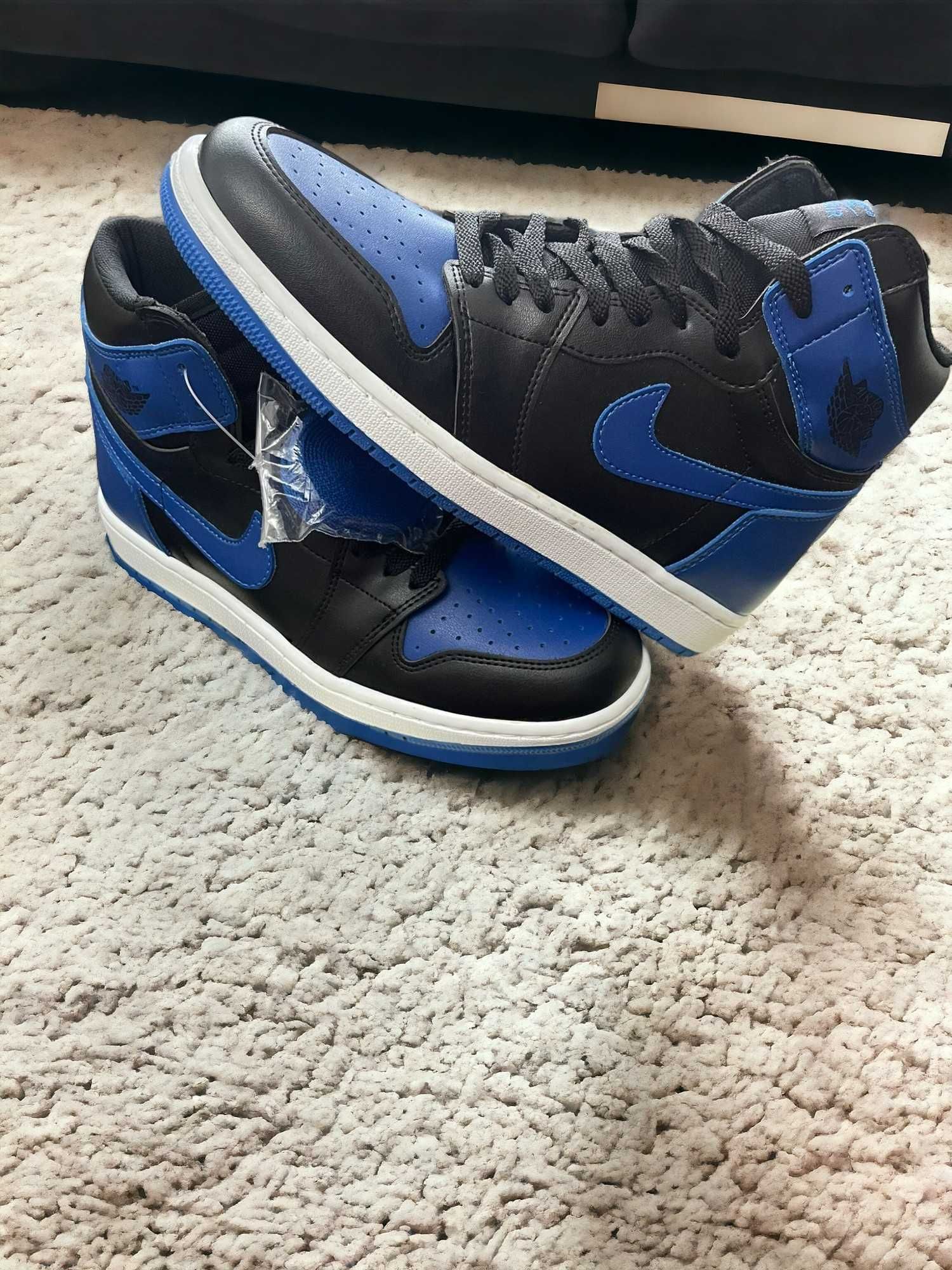Nike Air Jordan 1 High Royal Blue