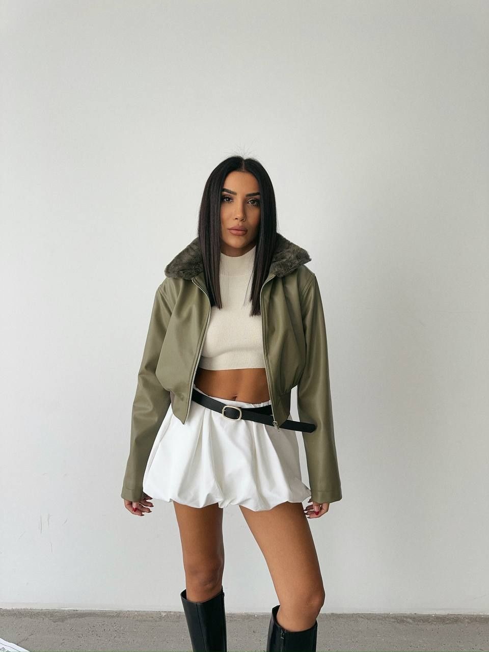 Кожено яке налично в размер S/M/L