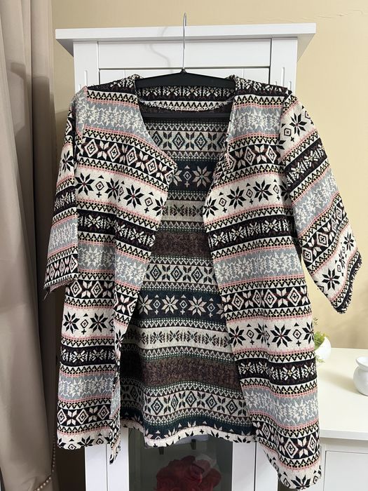 Jacheta subtire cu maneci scurte