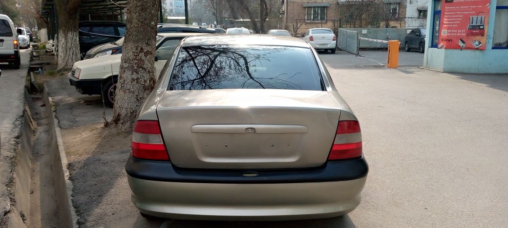 Продается опел вектра б 1997г