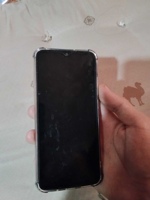 Redmi 10 sotiladi aybi yo karorobka yoholati ideal