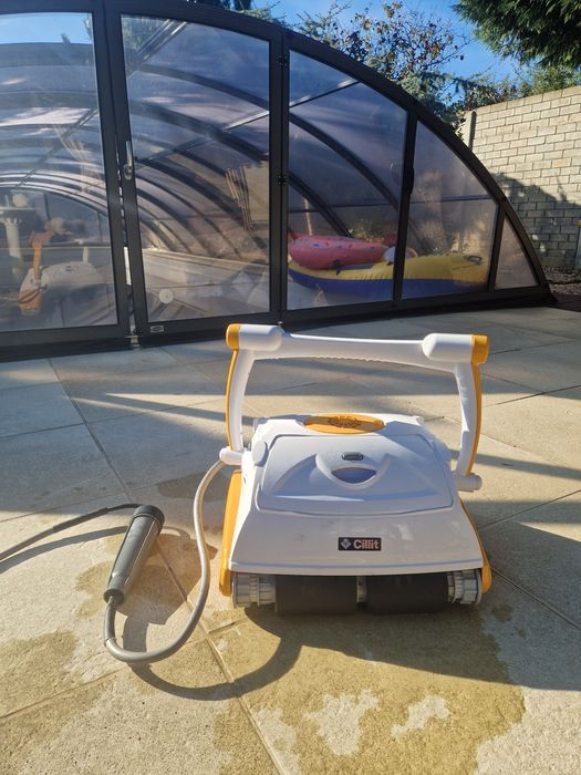 Vand robot piscina BWT D 300 AQUATRON