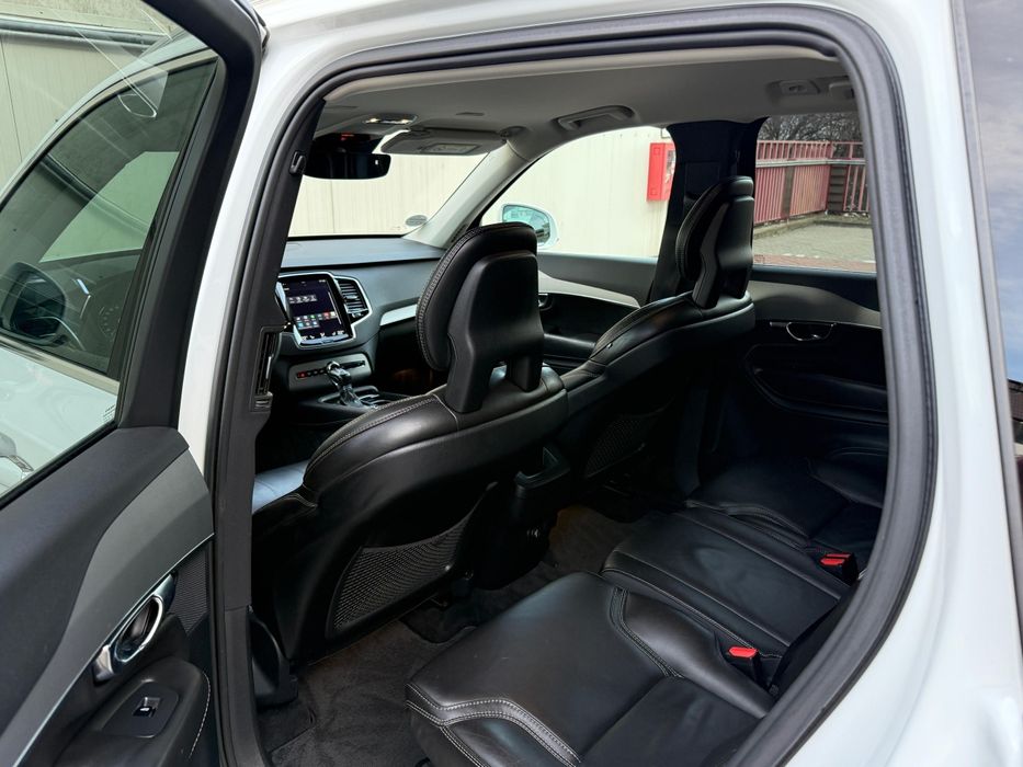 Vând Volvo xc90 Inscription D 5 4x4 awd