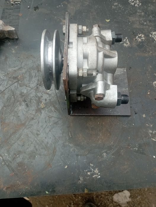 Продам масляные насосы