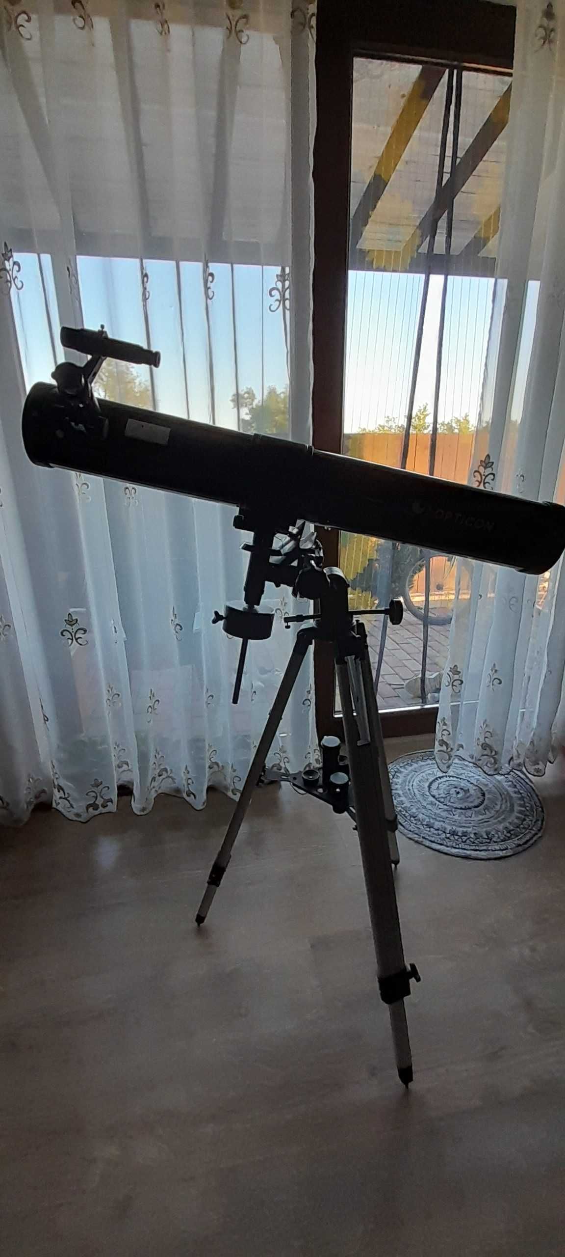 jucarii, Telescop OPTICON Zodiac 76/900 EQ