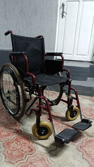 Кресло-Коляска для инвалидов