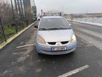 Mithubishi Colt  3 usi albastru ,benzina 1,4